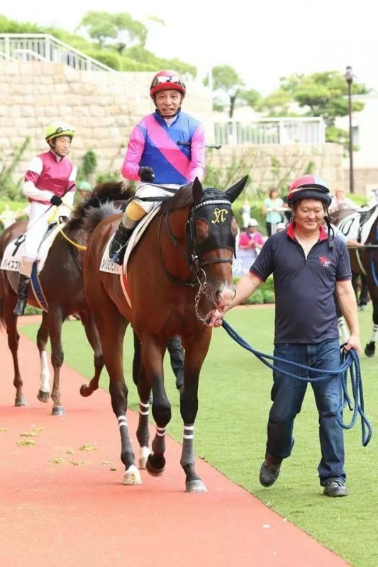 モウトク君と熊沢ジョッキー